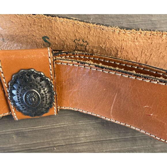 Vintage Avignon Women' Sz S Brown Leather Belt Silver Buckle Fits 29"-30"- Spain - Picture 10 of 13